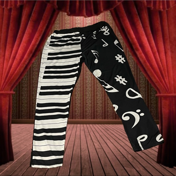 Pants - XL Fun Blk & White Musical Lightweight Leggings